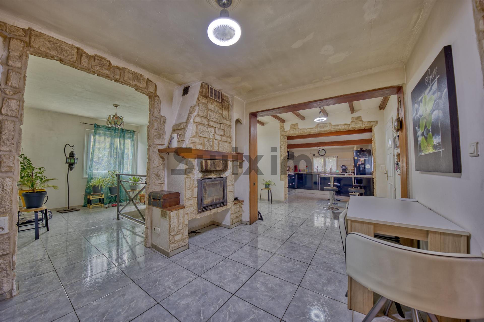 Maison à vendre, 143m², Sainte-Cécile-d'Andorge