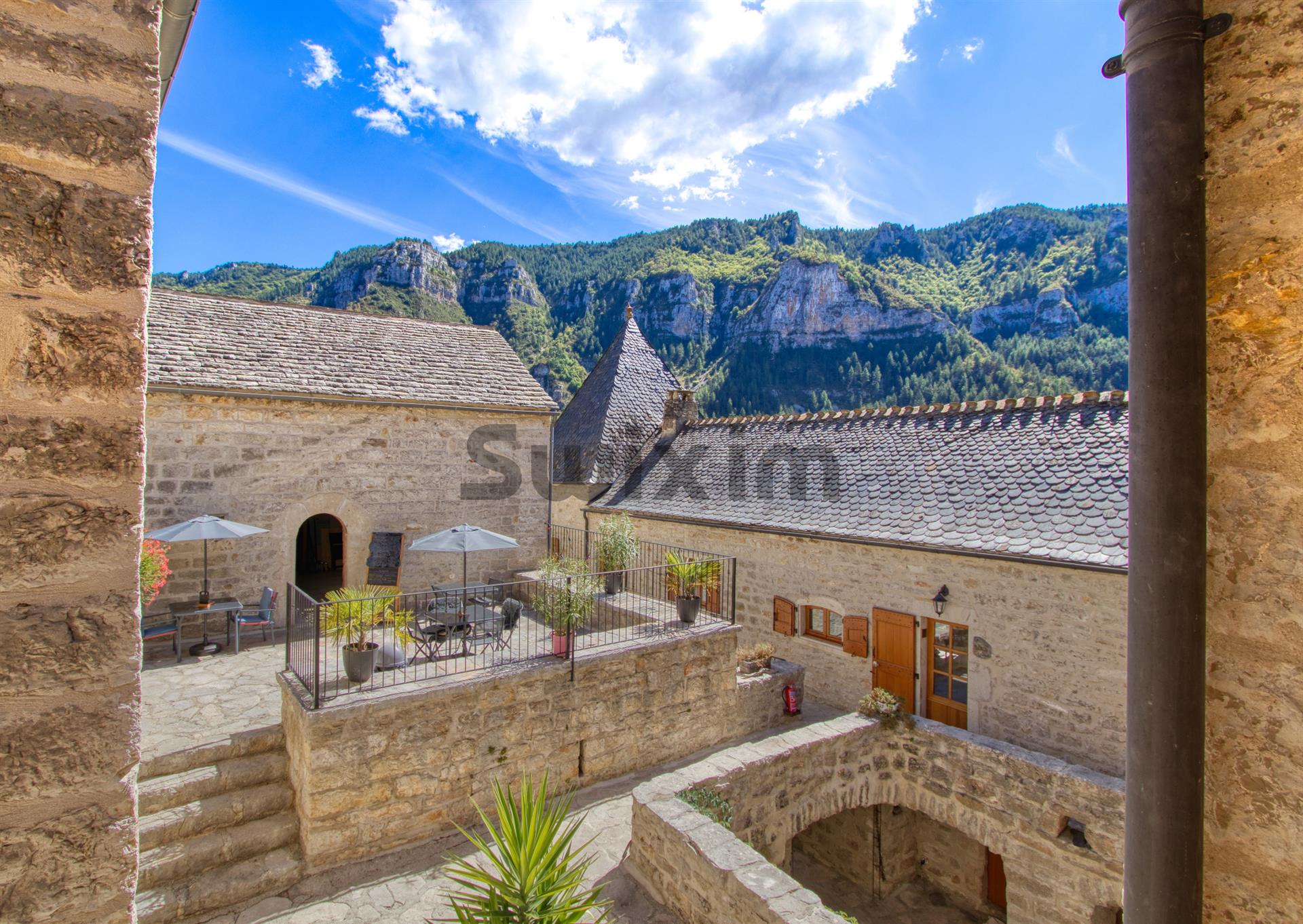 Maison à vendre, 380m², Mende