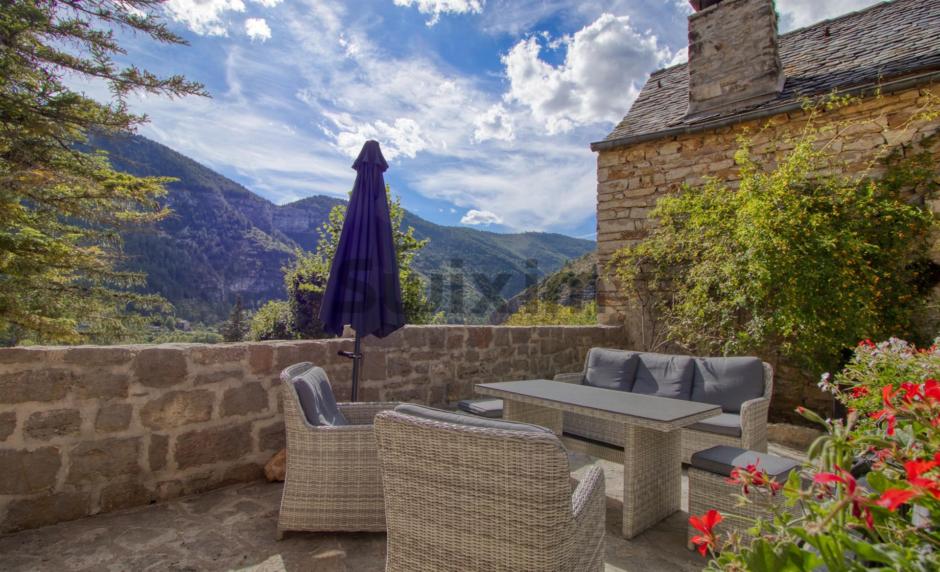 Maison à vendre, 380m², Mende