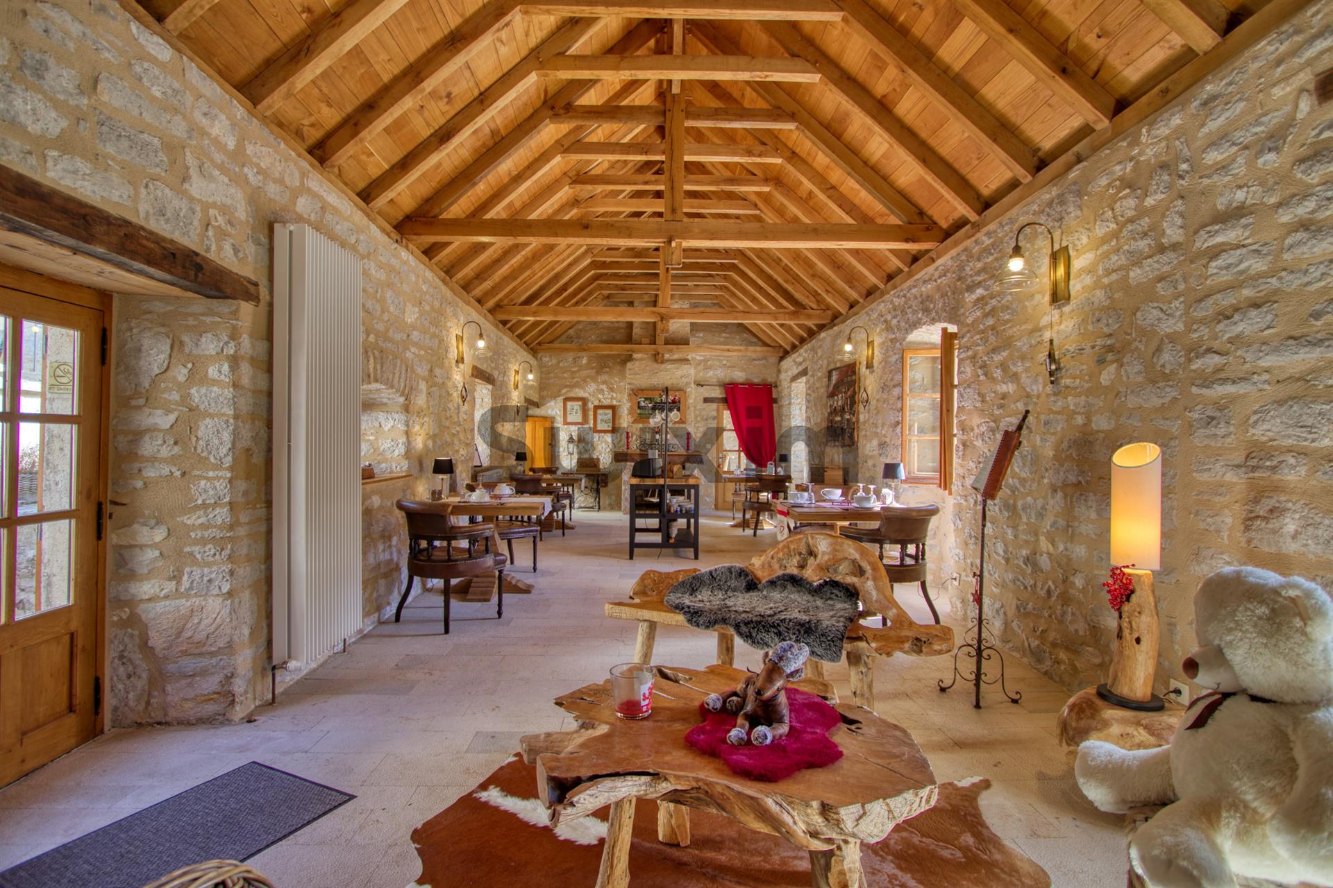 Maison à vendre, 380m², Mende