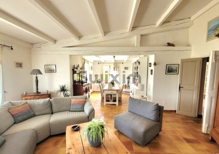 Maison à vendre, 141m², Uzès