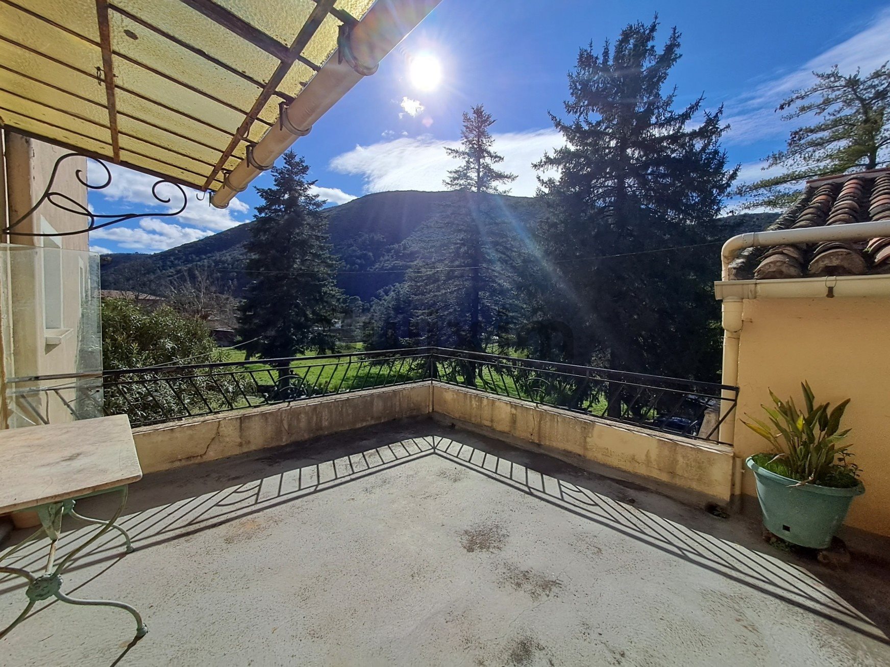 Maison à vendre, 214m², Saint-Florent-sur-Auzonnet