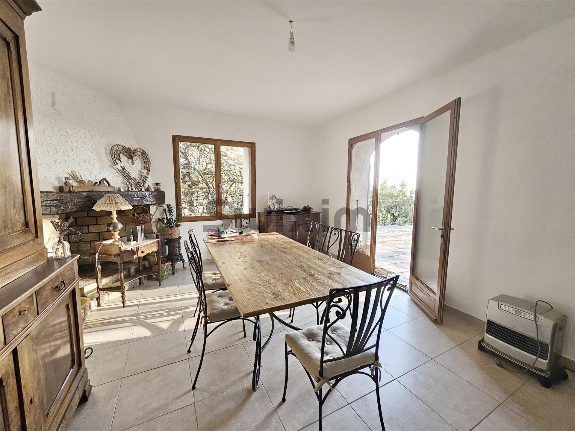 Maison à vendre, 117m², Vézénobres