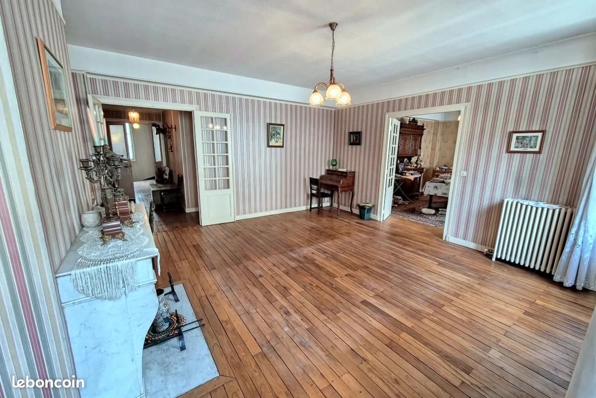 Appartement à vendre, 166m², La Châtre