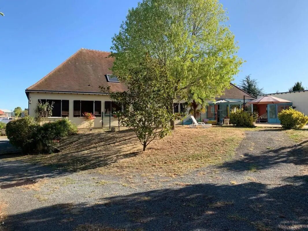 Maison à vendre, 460m², La Châtre