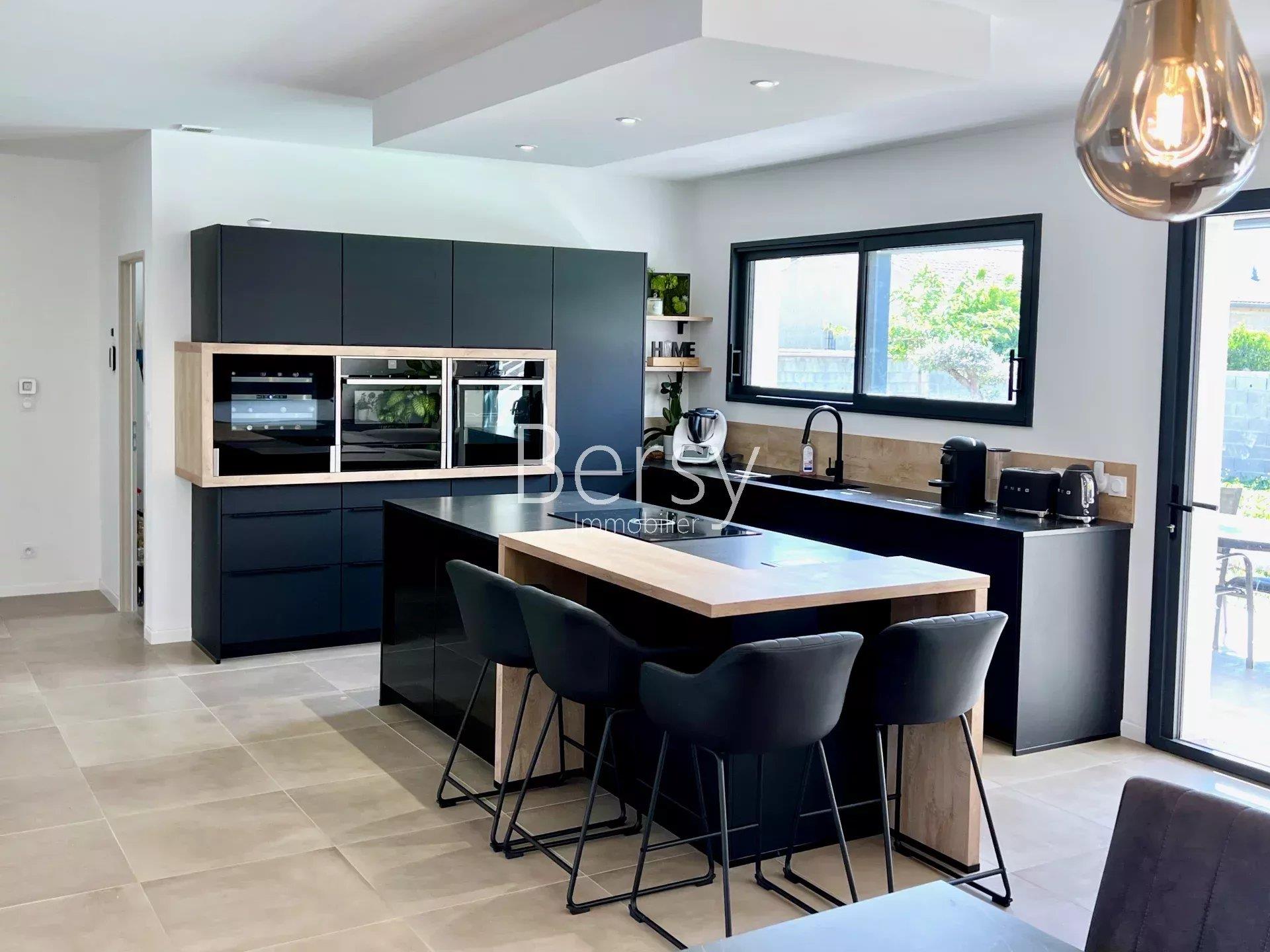 Maison à vendre, 120m², Pernes-les-Fontaines