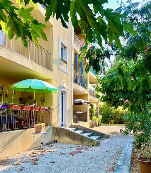 Appartement 2 pièces 45 m² · à Pernes-les-Fontaines · 45 m² · 125 000 €