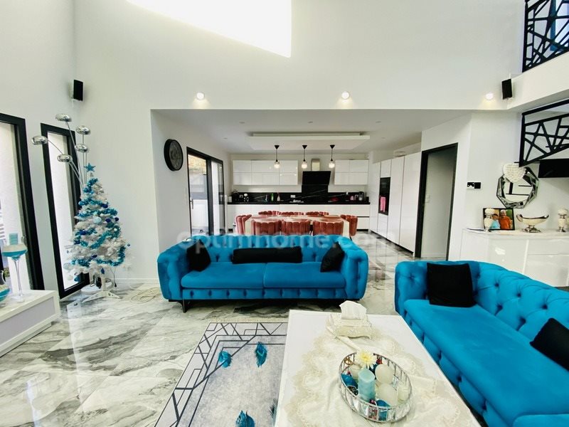 Appartement à vendre, 225m², Caudan