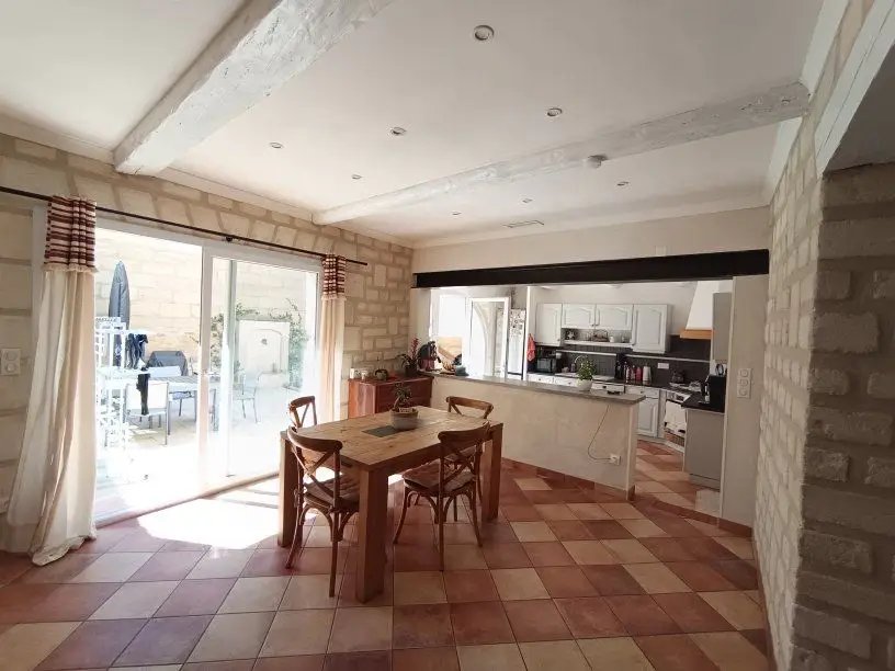 Maison à vendre, 121m², Beaucaire