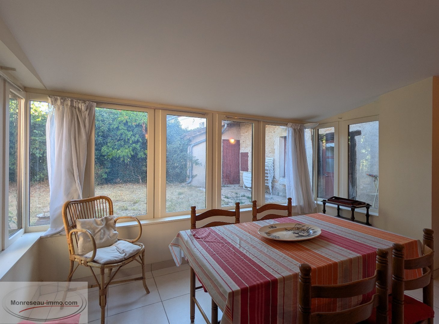 Maison à vendre, 159m², Saint-Ambreuil