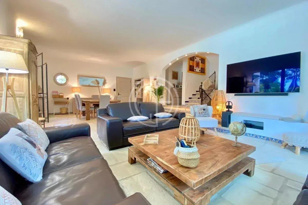 Maison à vendre, 144m², Le Cannet
