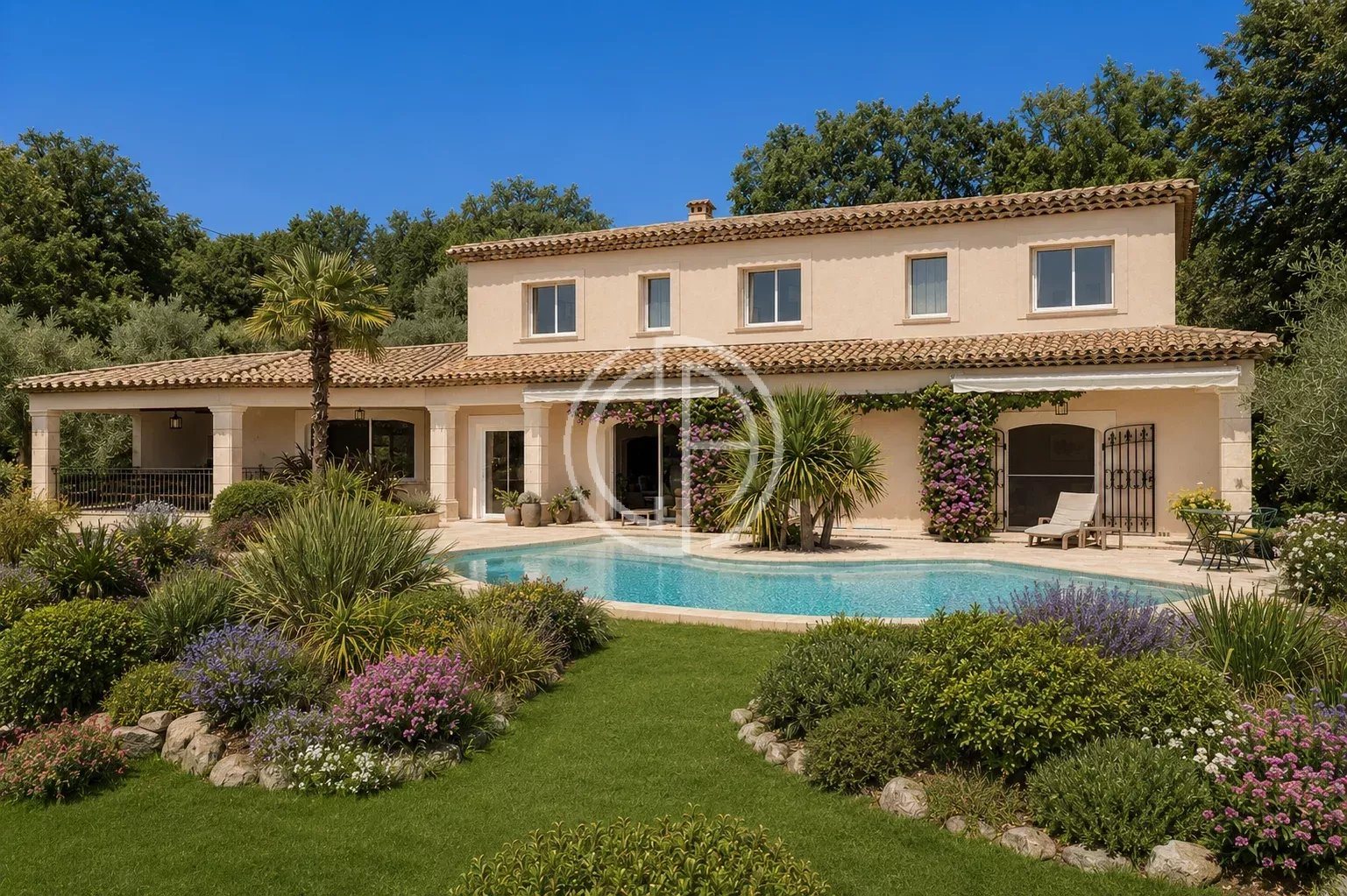 Maison à vendre, 334m², Mougins