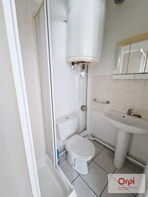 Appartement à louer, 22m², Montluçon