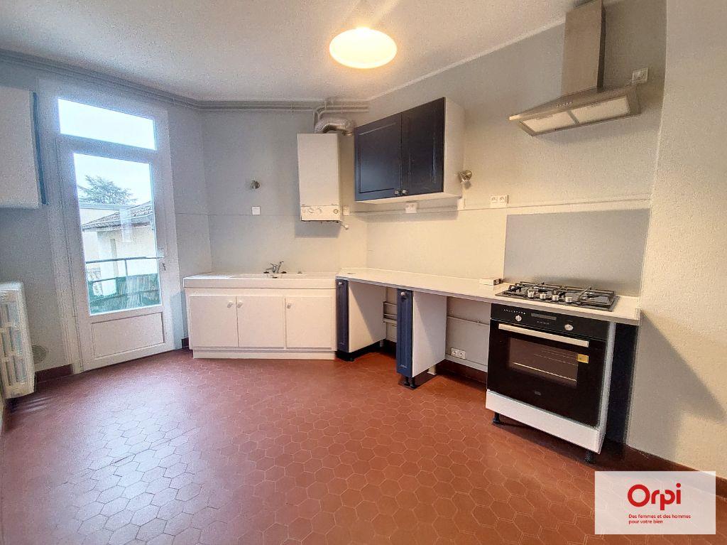 Appartement à louer, 96m², Montluçon