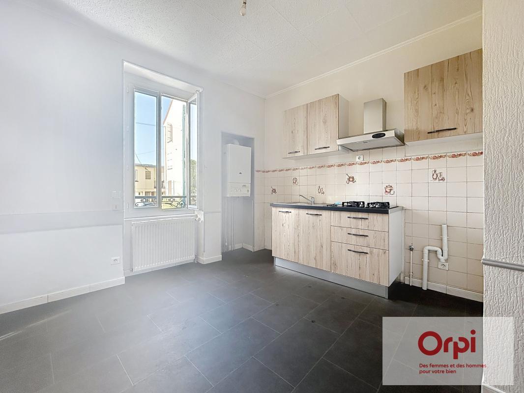 Appartement à louer, 25m², Montluçon