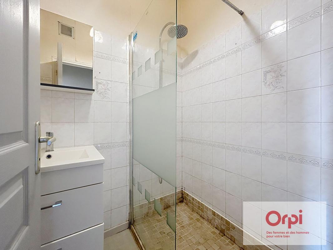 Appartement à louer, 25m², Montluçon