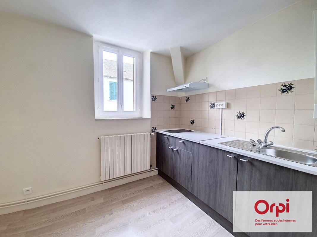 Appartement à louer, 36m², Néris-les-Bains