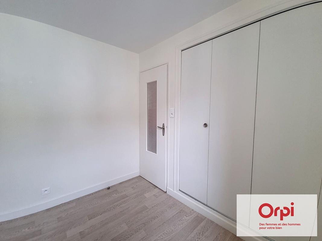 Appartement à louer, 36m², Néris-les-Bains