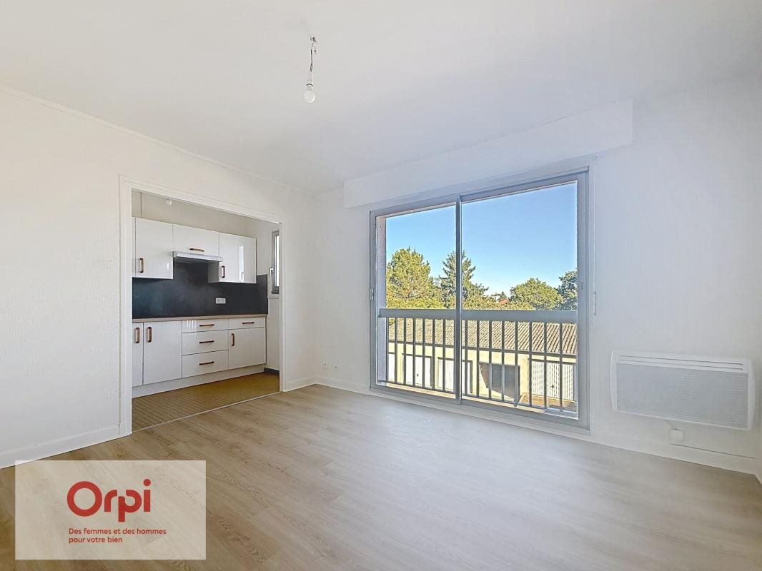 Appartement à louer, 28m², Montluçon
