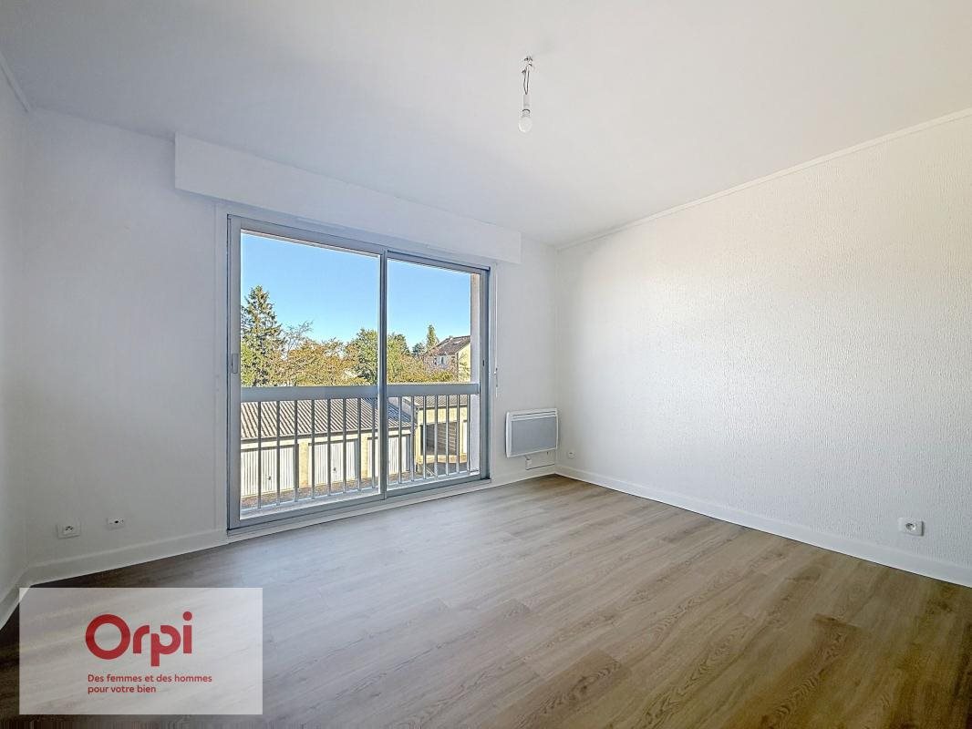 Appartement à louer, 28m², Montluçon