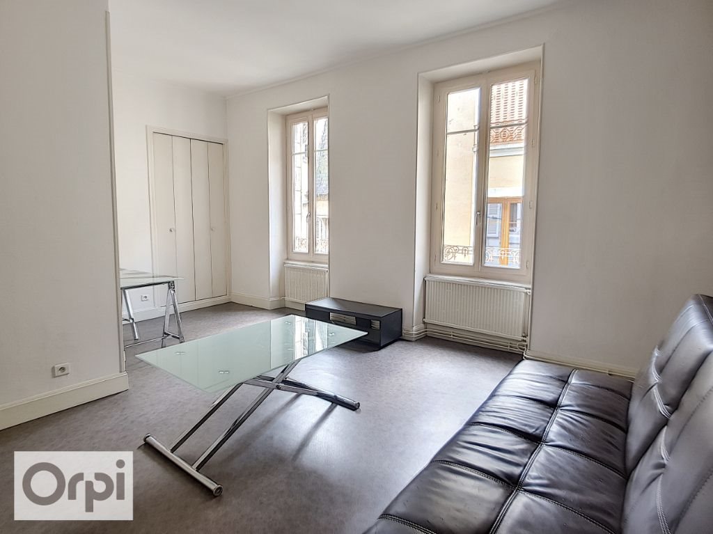 Appartement à louer, 32m², Montluçon