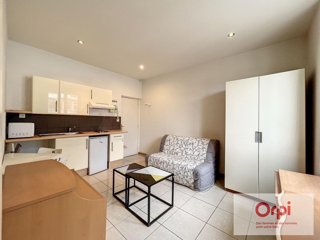 Appartement à louer, 15m², Montluçon