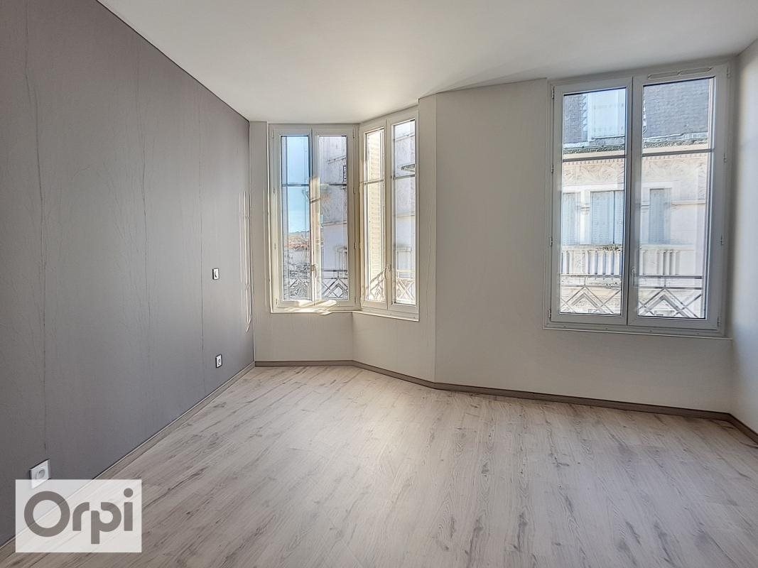 Appartement à louer, 86m², Montluçon