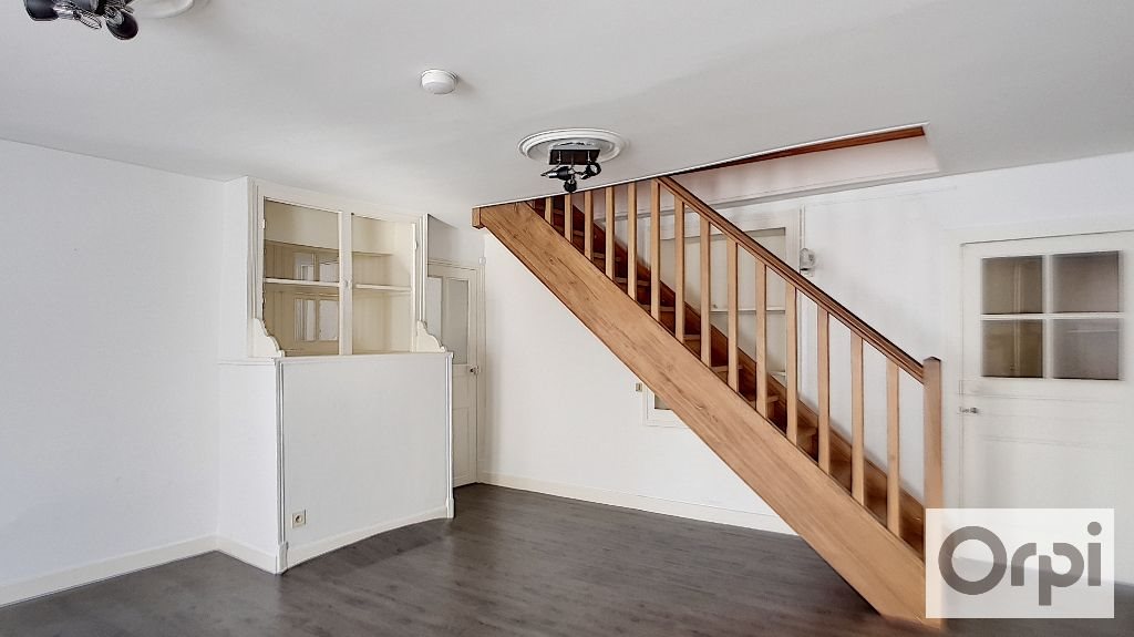 Appartement à louer, 75m², Gouzon