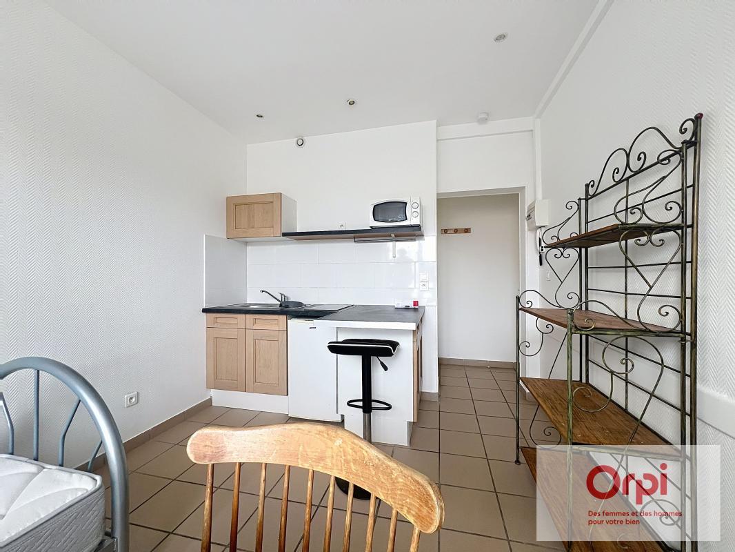 Appartement à louer, 17m², Montluçon