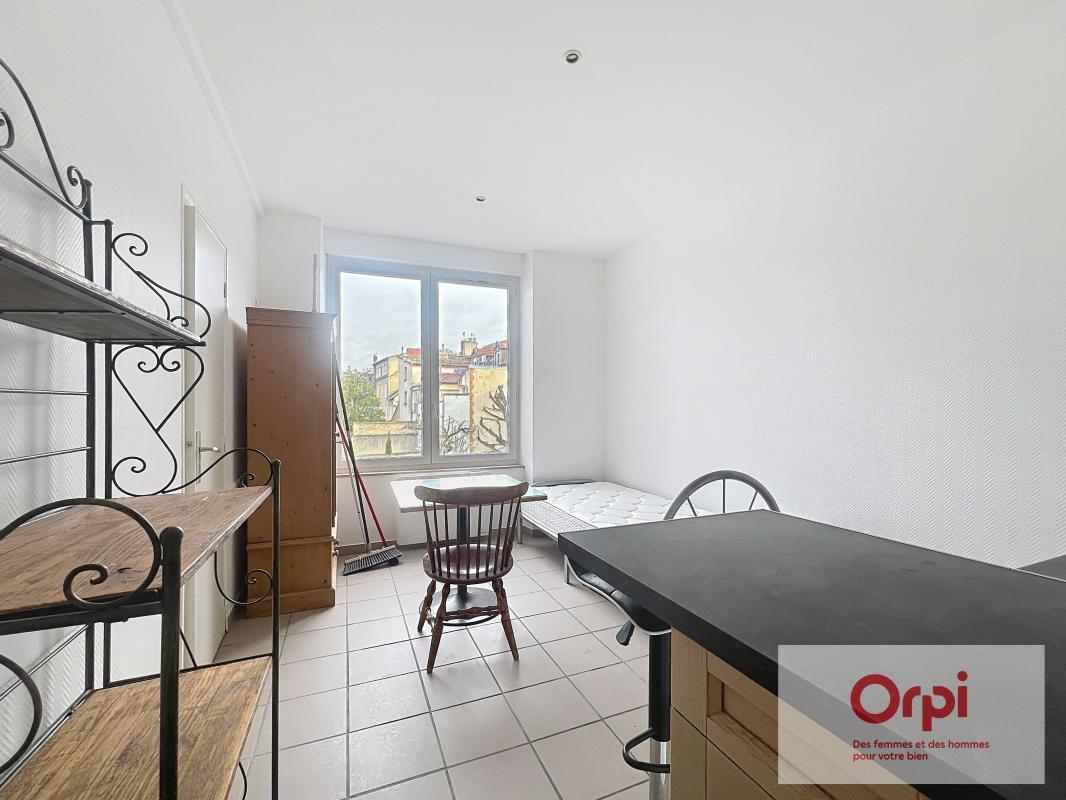 Appartement à louer, 17m², Montluçon