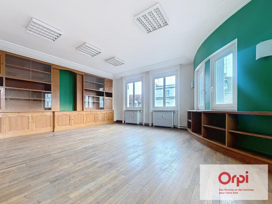 Appartement à louer, 135m², Montluçon