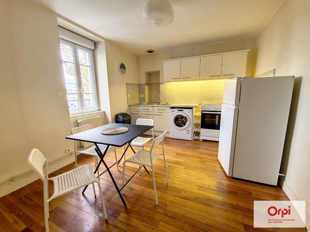 Appartement à louer, 132m², Montluçon