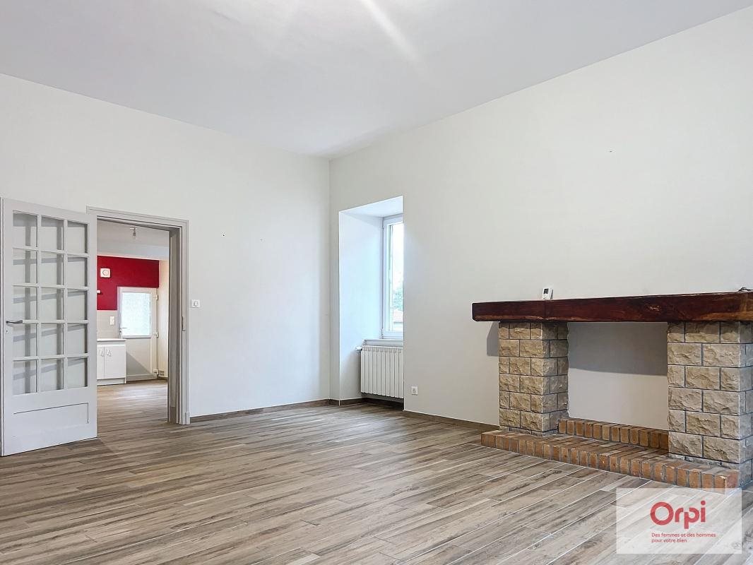 Appartement à louer, 130m², Montmarault