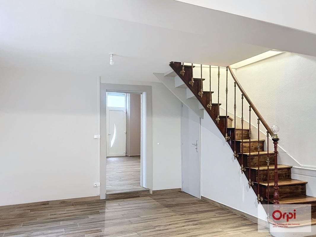 Appartement à louer, 130m², Montmarault