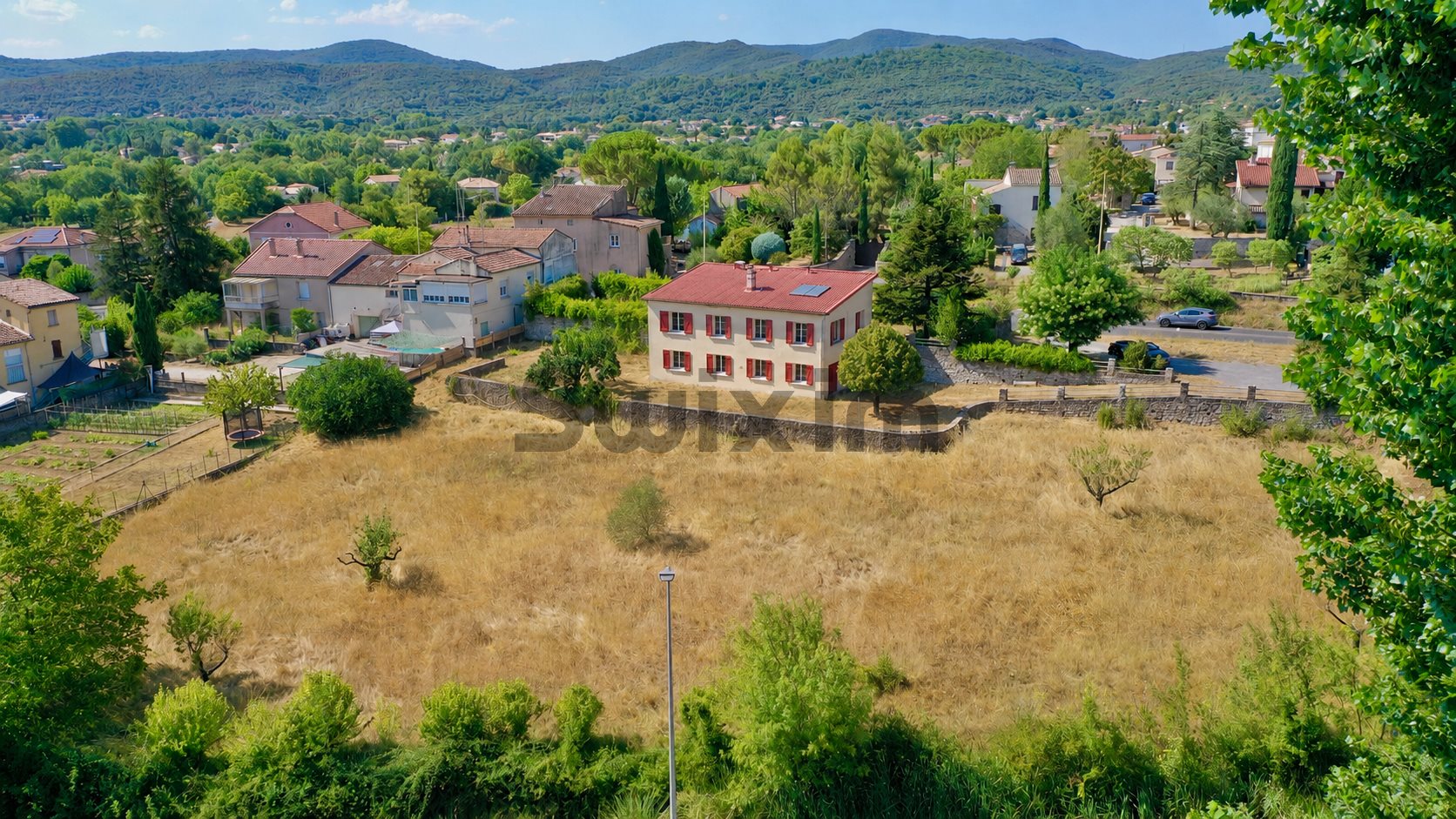 Maison à vendre, 108m², Saint-Julien-les-Rosiers