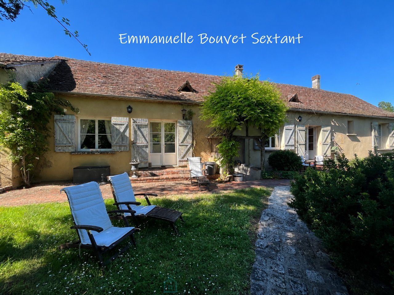 Maison à vendre, 319m², Mouleydier