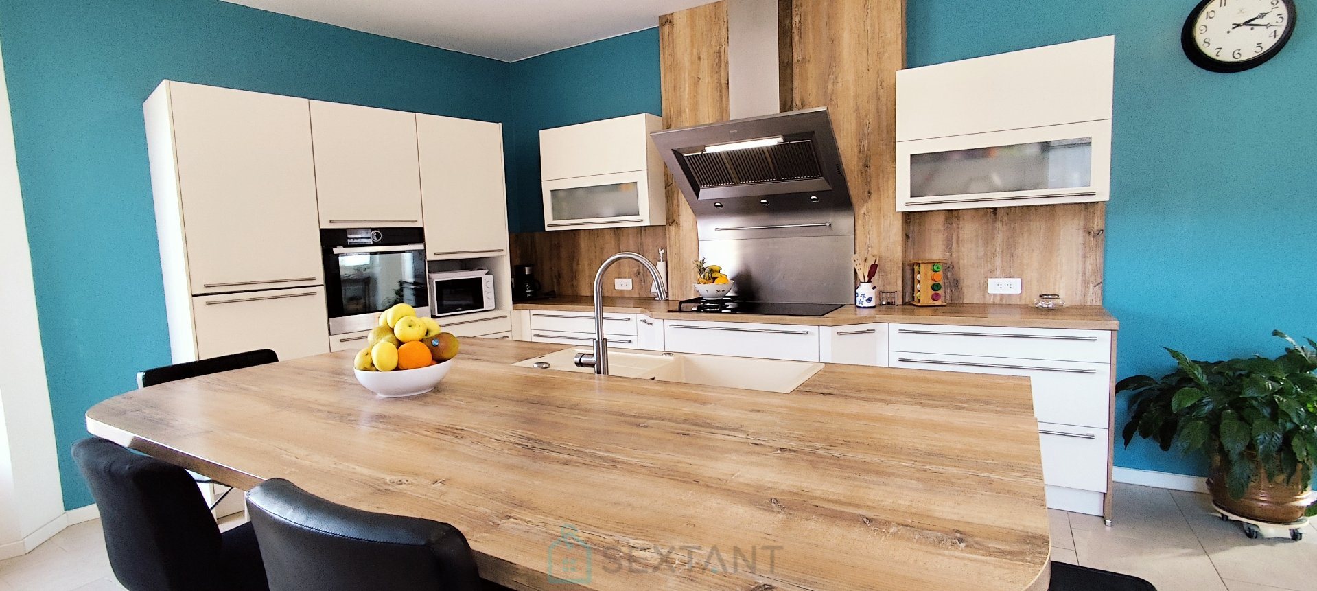 Maison à vendre, 120m², Estoher
