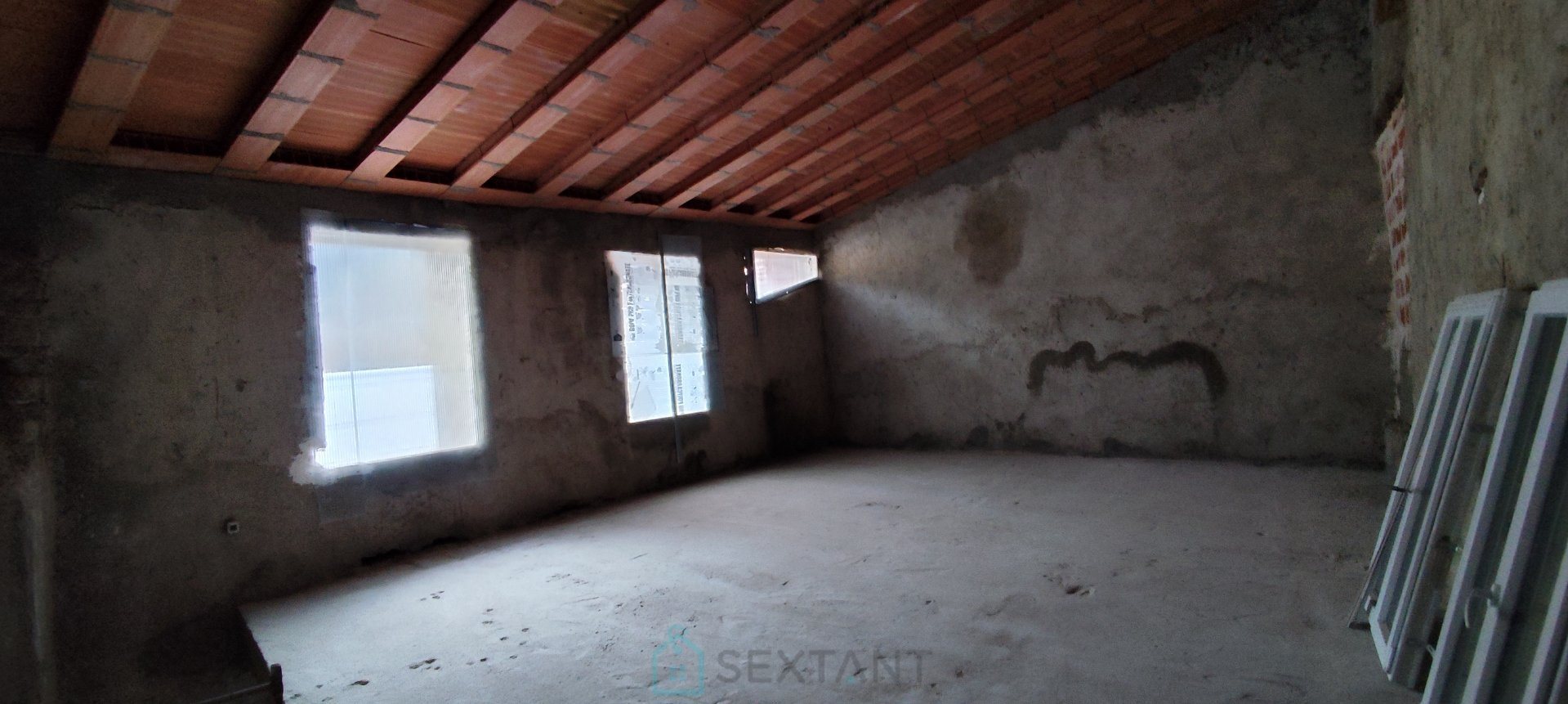 Maison à vendre, 85m², Estoher