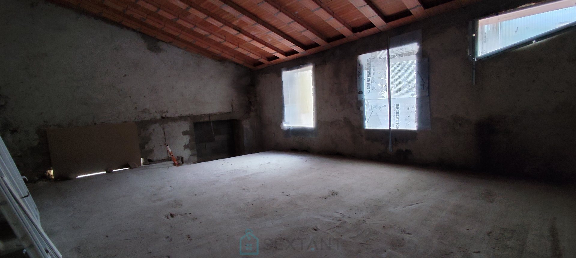 Maison à vendre, 85m², Estoher