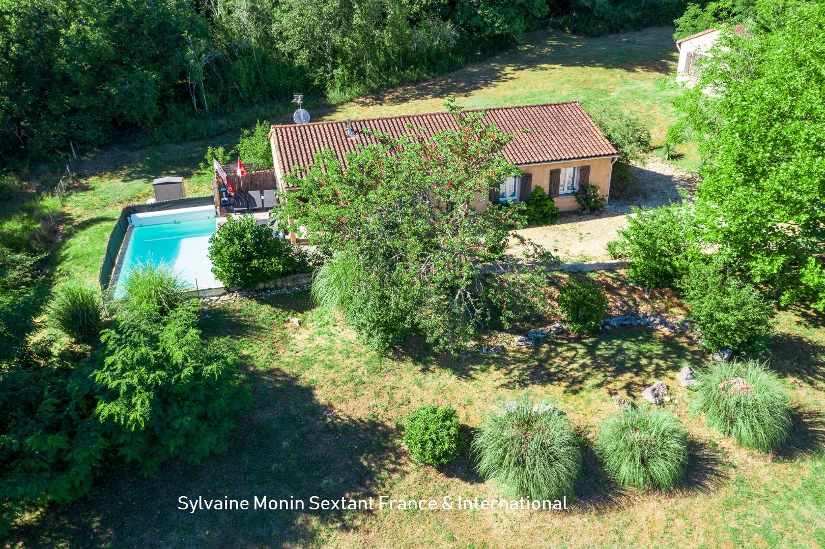 Maison à vendre, 355m², Tourtoirac