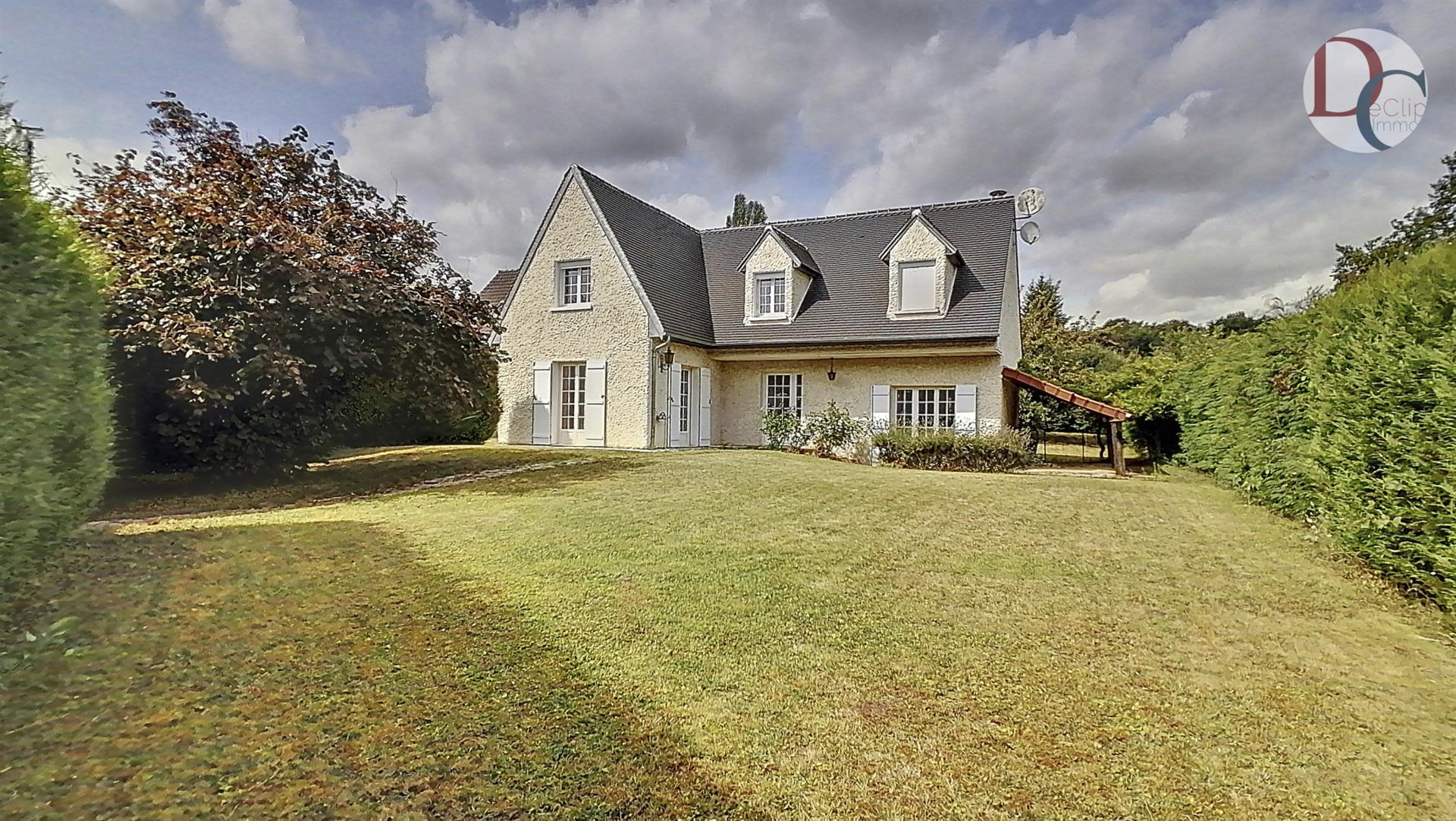 Maison à vendre, 160m², Pont-Sainte-Maxence
