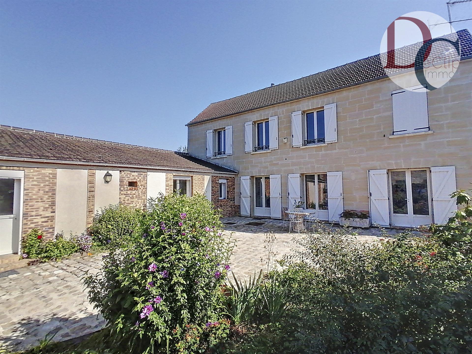 Maison à vendre, 190m², Senlis