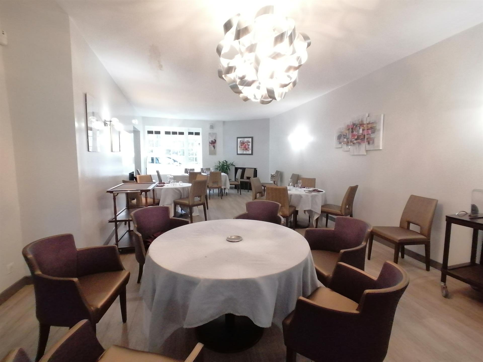Maison à vendre, 290m², Villers Saint Frambourg-Ognon
