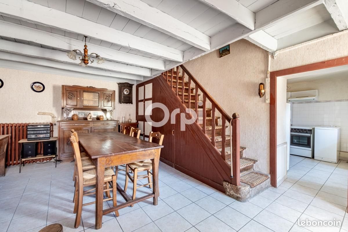 Maison à vendre, 69m², Compreignac