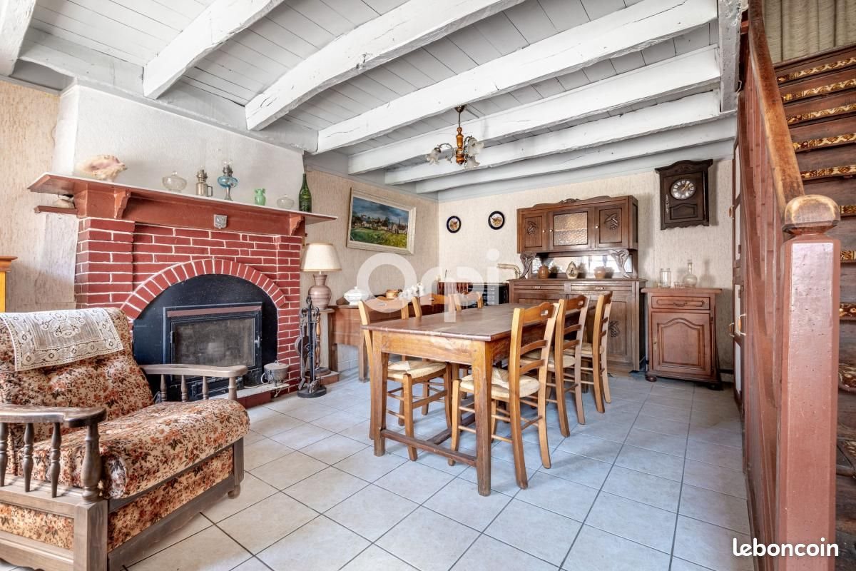 Maison à vendre, 69m², Compreignac