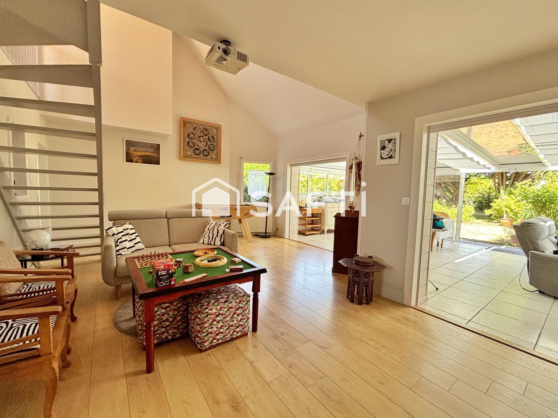 Maison à vendre, 192m², Sainte-Luce-sur-Loire