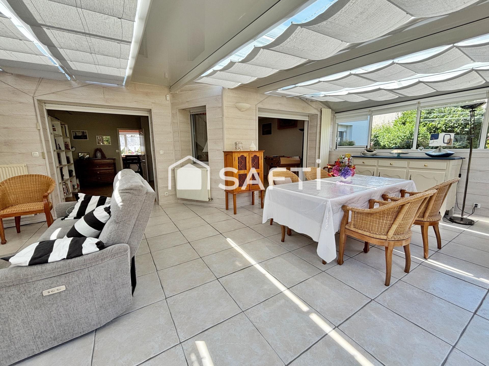 Maison à vendre, 192m², Sainte-Luce-sur-Loire
