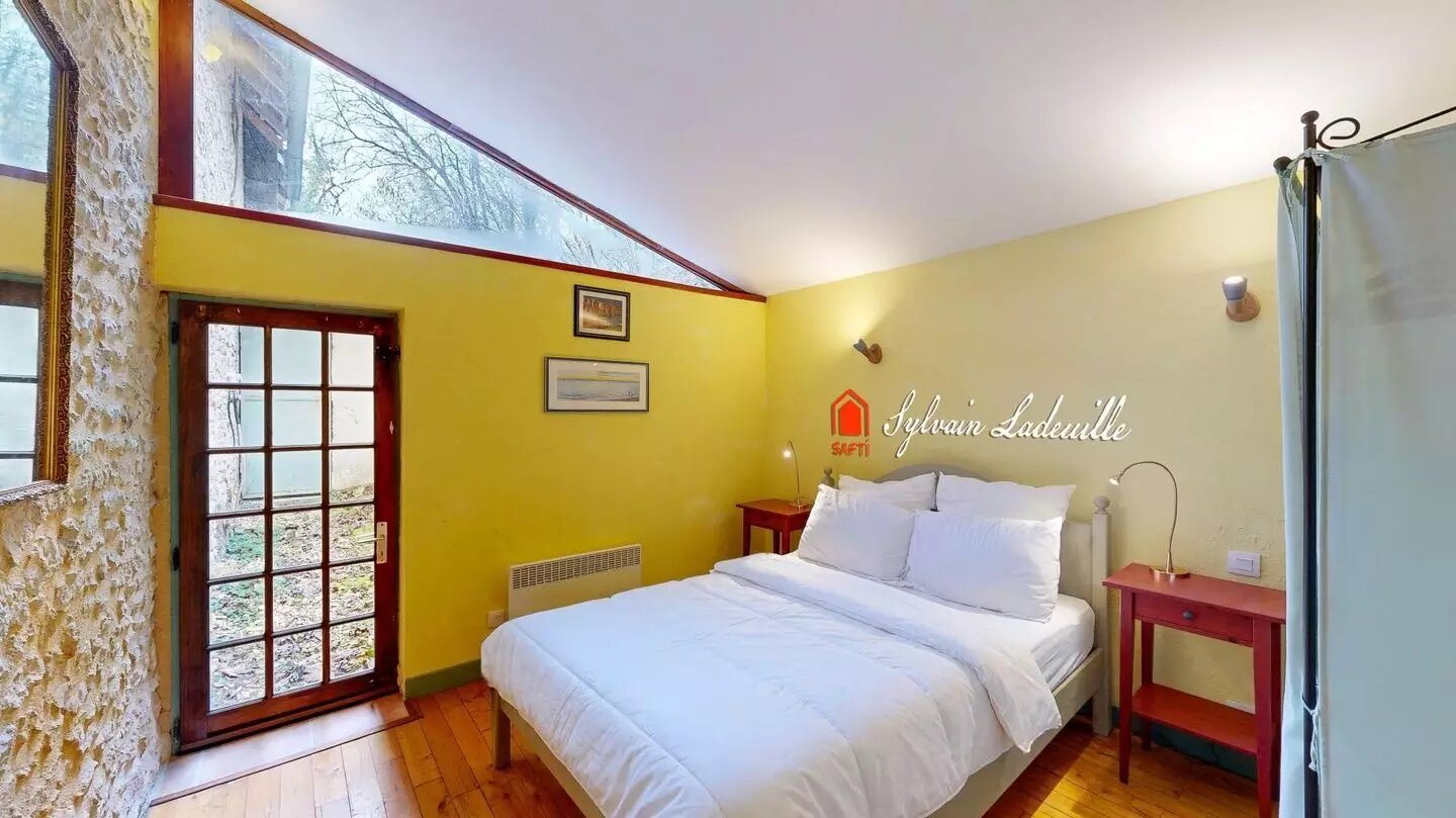Maison à vendre, 135m², Les Eyzies-de-Tayac-Sireuil