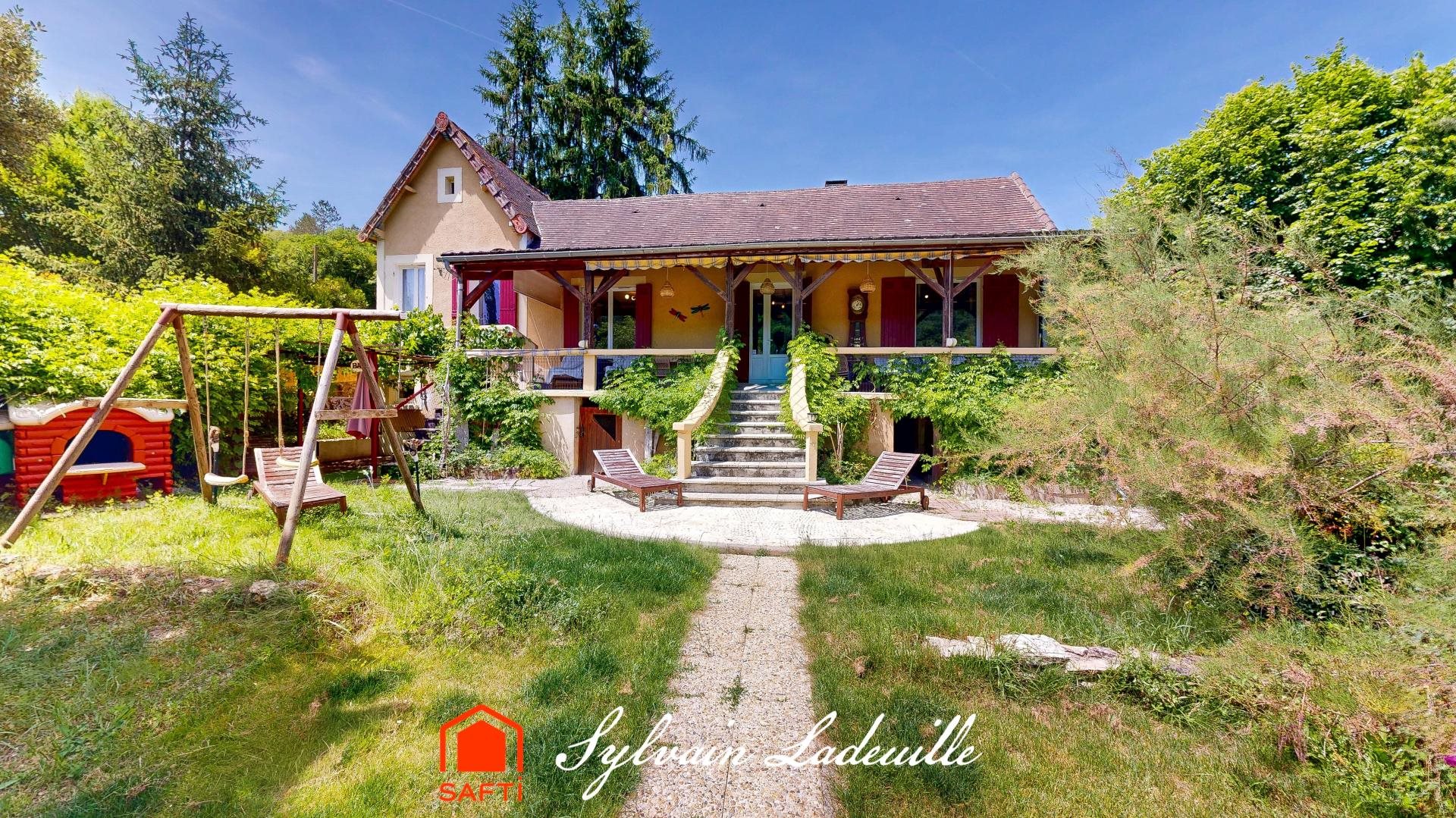 Maison à vendre, 105m², Les Eyzies-de-Tayac-Sireuil