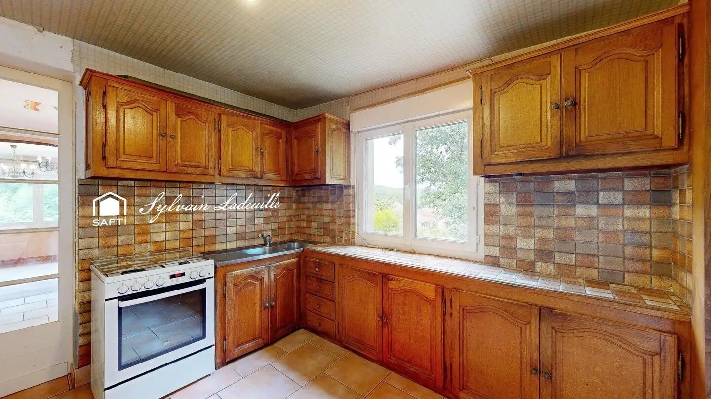 Maison à vendre, 142m², Les Eyzies-de-Tayac-Sireuil
